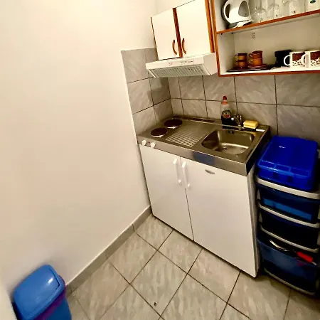 By The Sea Zaklopatica, - 8342